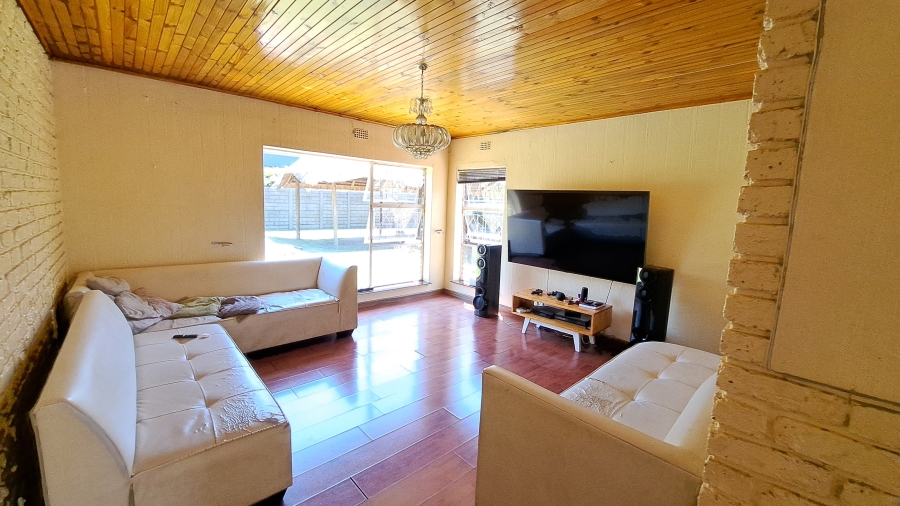 3 Bedroom Property for Sale in Sunward Park Gauteng