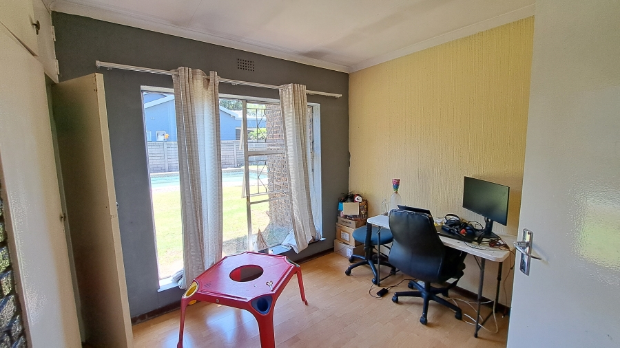 3 Bedroom Property for Sale in Sunward Park Gauteng