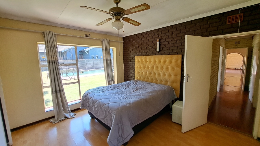 3 Bedroom Property for Sale in Sunward Park Gauteng