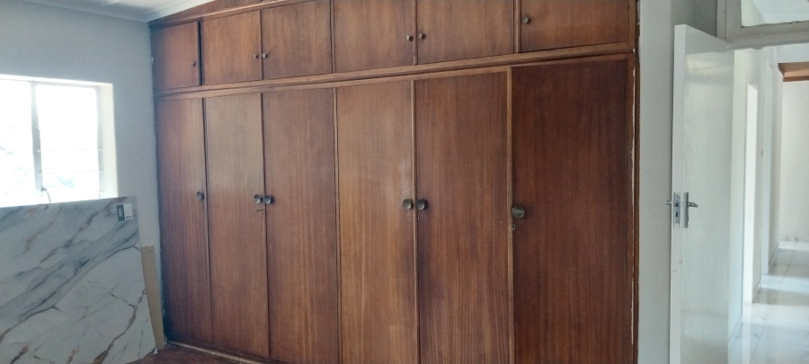 To Let 3 Bedroom Property for Rent in Monument Gauteng