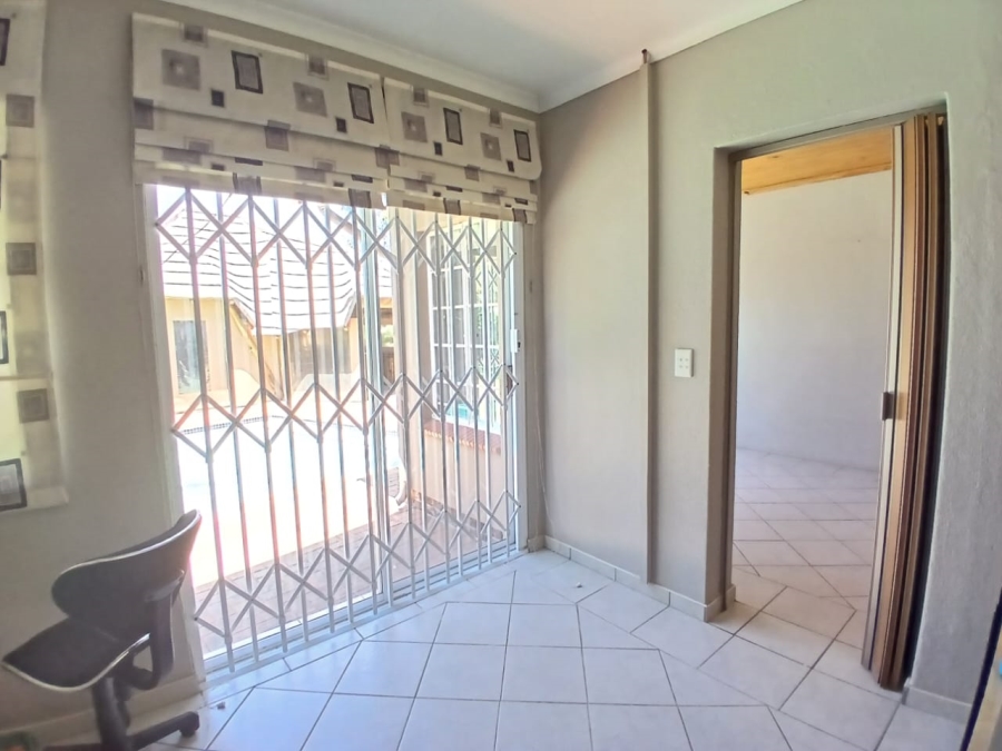 4 Bedroom Property for Sale in Beyers Park Gauteng