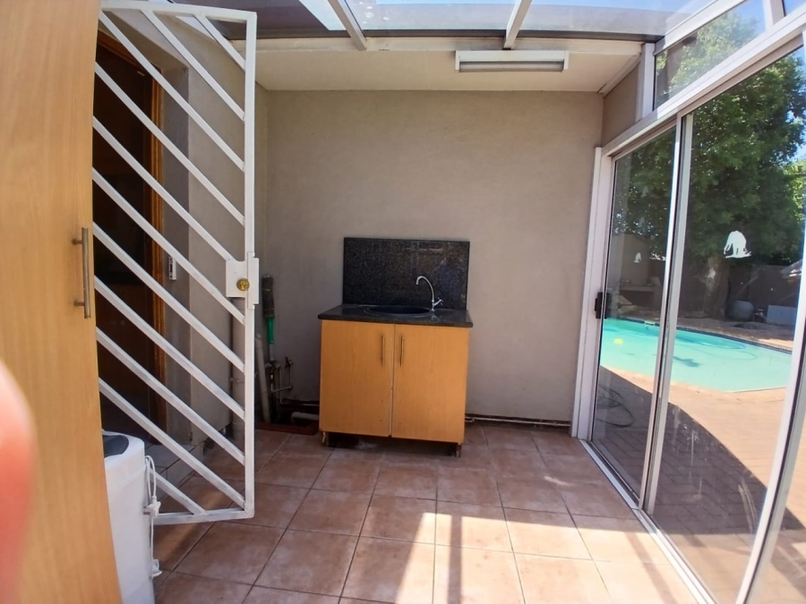 4 Bedroom Property for Sale in Beyers Park Gauteng