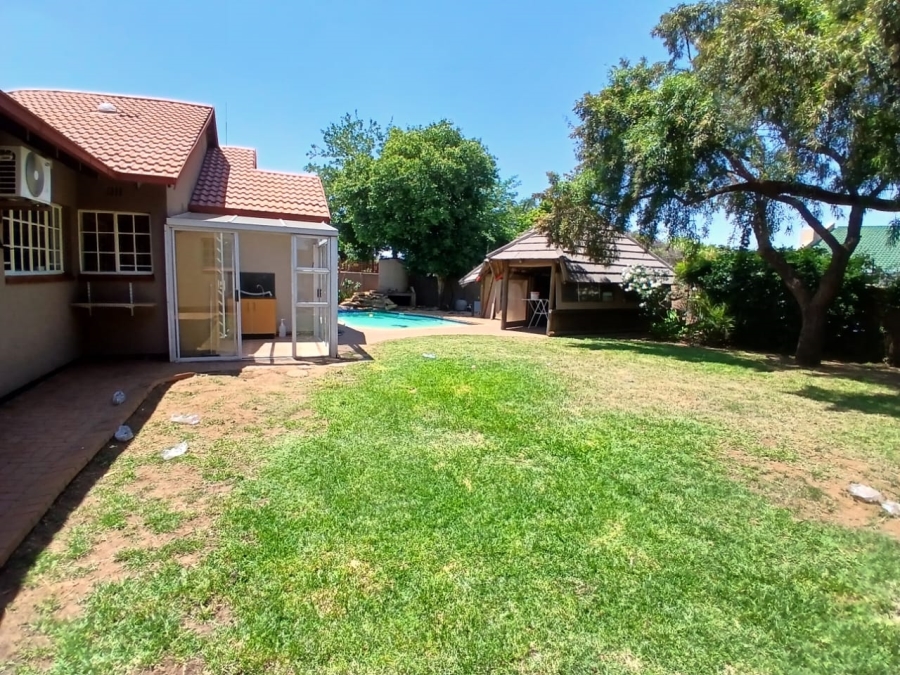 4 Bedroom Property for Sale in Beyers Park Gauteng