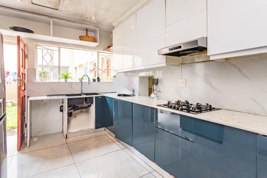 5 Bedroom Property for Sale in Weltevreden Park Gauteng