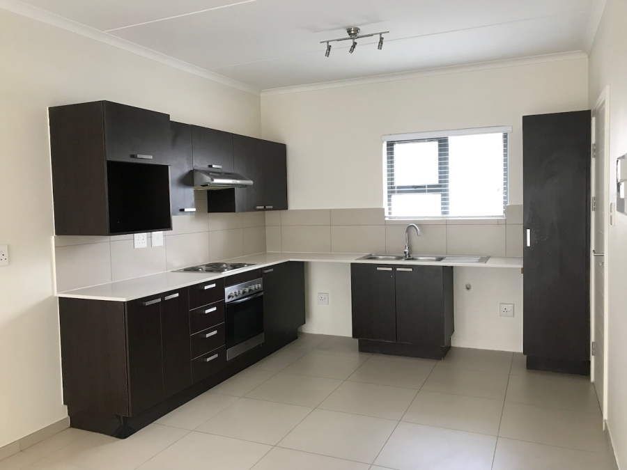 To Let 2 Bedroom Property for Rent in Dainfern Gauteng