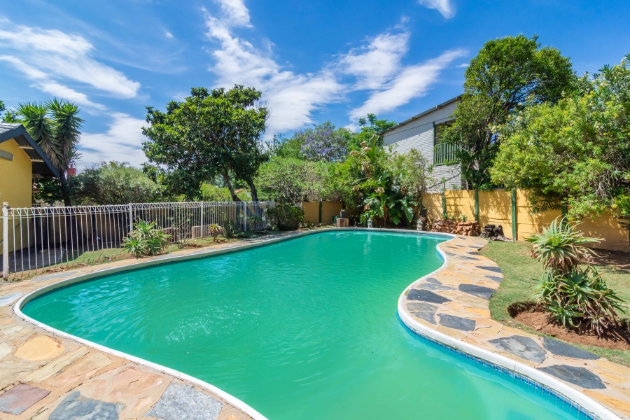 4 Bedroom Property for Sale in Discovery Gauteng