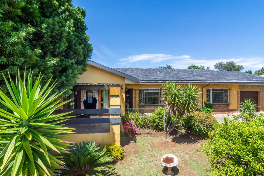 4 Bedroom Property for Sale in Discovery Gauteng