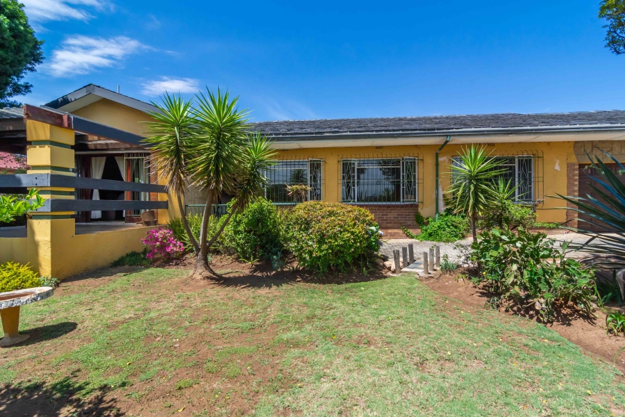 4 Bedroom Property for Sale in Discovery Gauteng