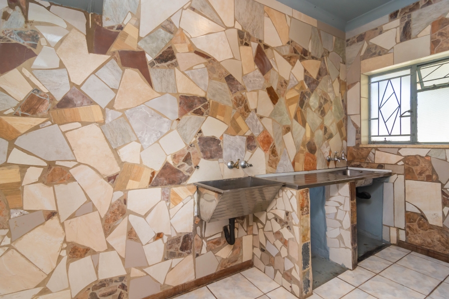 4 Bedroom Property for Sale in Discovery Gauteng