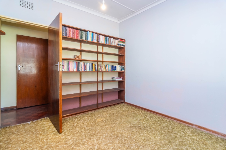 4 Bedroom Property for Sale in Discovery Gauteng