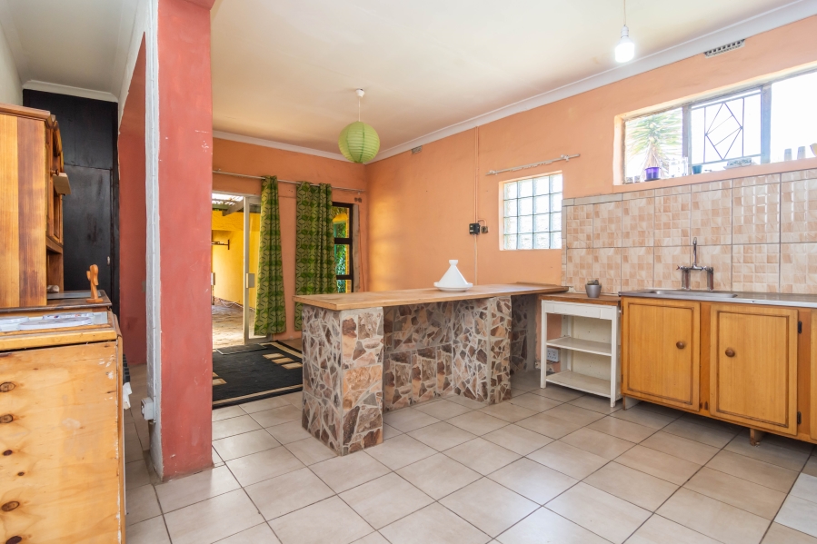 4 Bedroom Property for Sale in Discovery Gauteng