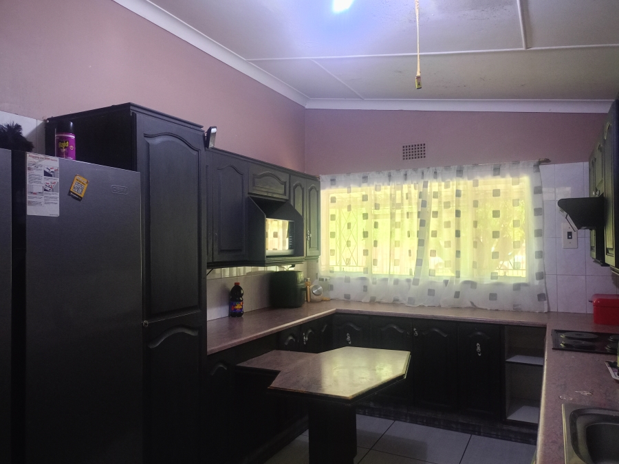 3 Bedroom Property for Sale in Sonland Park Gauteng