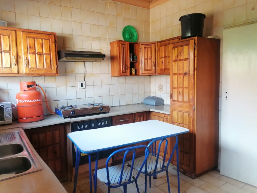 3 Bedroom Property for Sale in Clayville East Gauteng