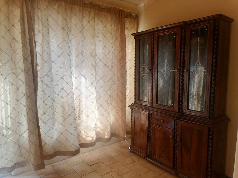 3 Bedroom Property for Sale in Clayville East Gauteng