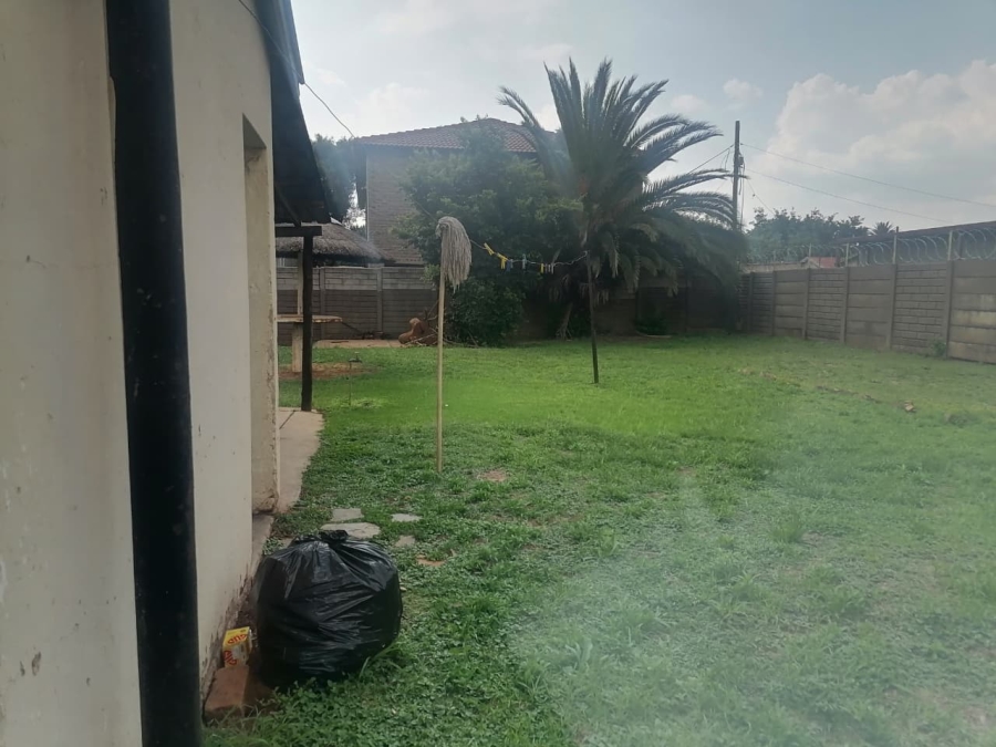 3 Bedroom Property for Sale in Clayville East Gauteng