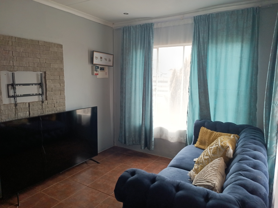 2 Bedroom Property for Sale in The Orchards Gauteng