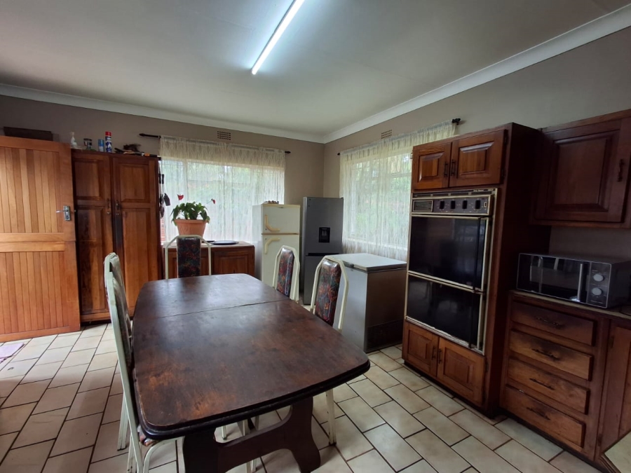 4 Bedroom Property for Sale in Dorandia Gauteng
