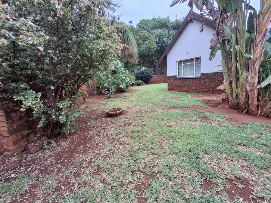 4 Bedroom Property for Sale in Dorandia Gauteng