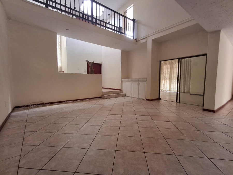 3 Bedroom Property for Sale in Amandasig Gauteng