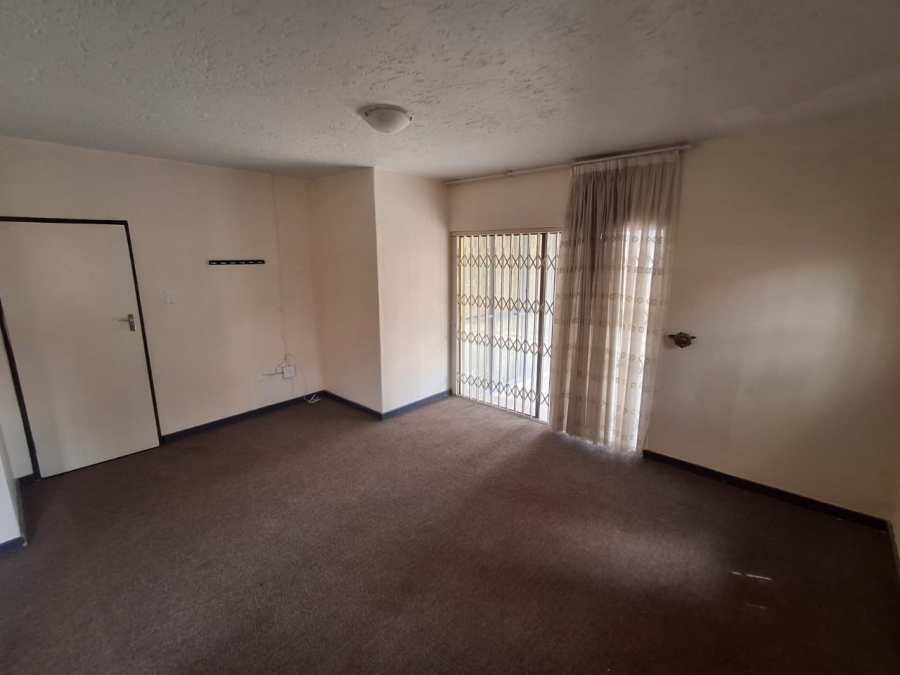 3 Bedroom Property for Sale in Amandasig Gauteng