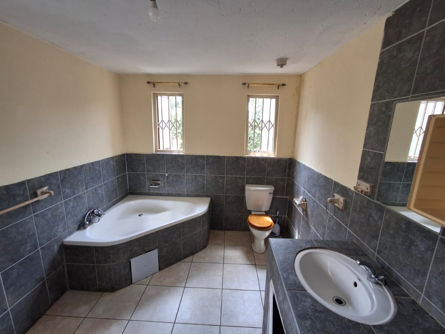 3 Bedroom Property for Sale in Amandasig Gauteng