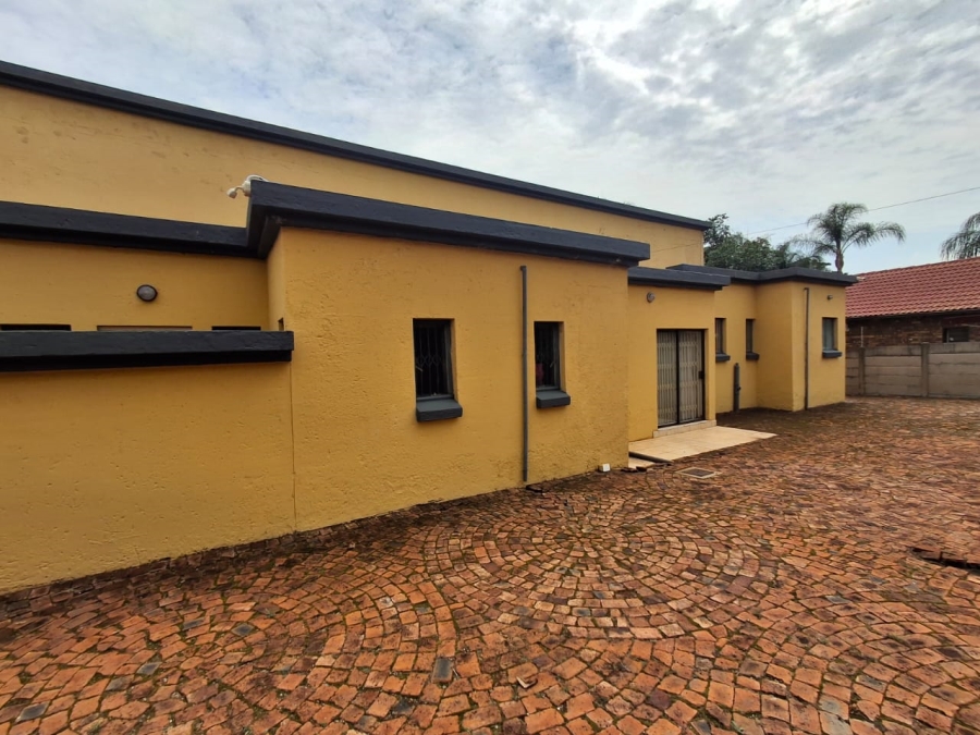3 Bedroom Property for Sale in Amandasig Gauteng