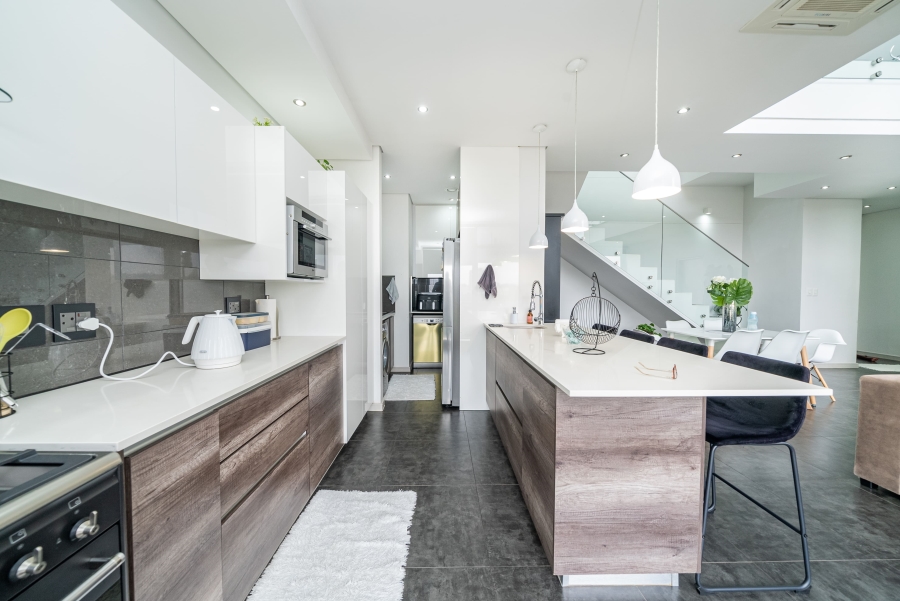 3 Bedroom Property for Sale in Bedford Gardens Gauteng