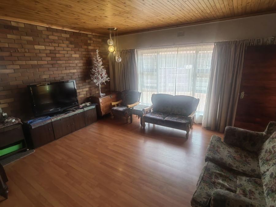 3 Bedroom Property for Sale in Ferryvale Gauteng