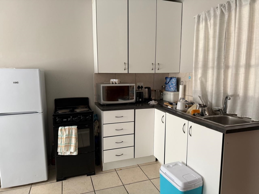 To Let 1 Bedroom Property for Rent in Vanderbijlpark CW 5 Gauteng