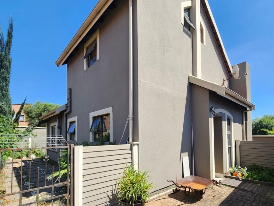 3 Bedroom Property for Sale in Vanderbijlpark SE 10 Gauteng