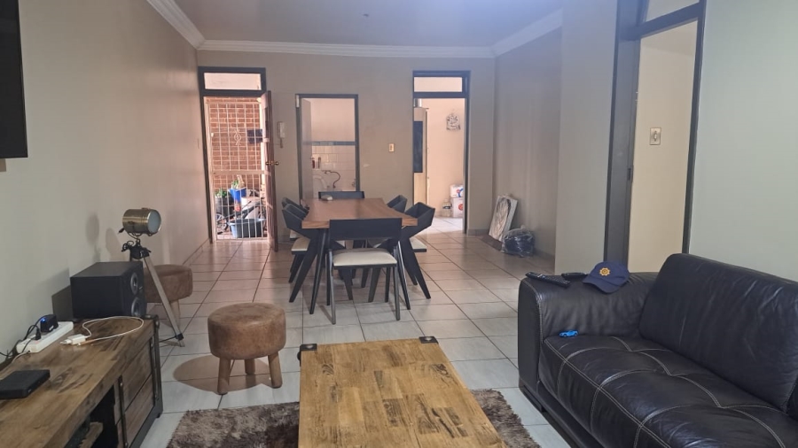 2 Bedroom Property for Sale in Vanderbijlpark Cw 6 Gauteng