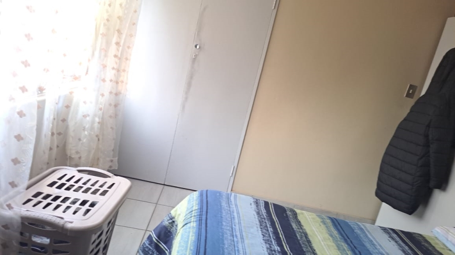 2 Bedroom Property for Sale in Vanderbijlpark Cw 6 Gauteng