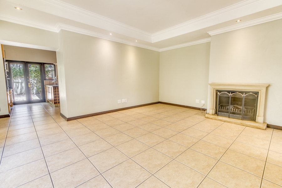 4 Bedroom Property for Sale in Cedar Lakes Gauteng