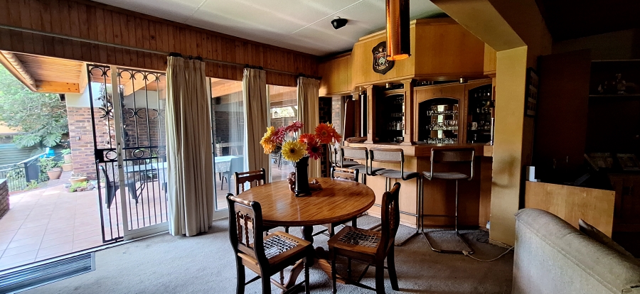 5 Bedroom Property for Sale in Murrayfield Gauteng