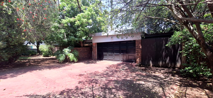 5 Bedroom Property for Sale in Murrayfield Gauteng