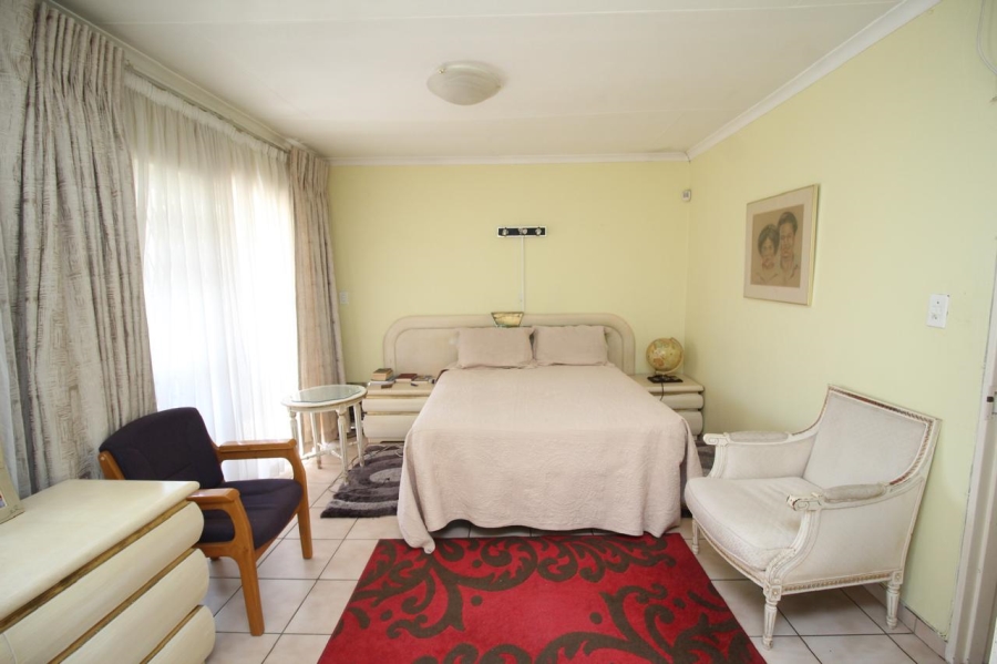 4 Bedroom Property for Sale in Freeway Park Gauteng