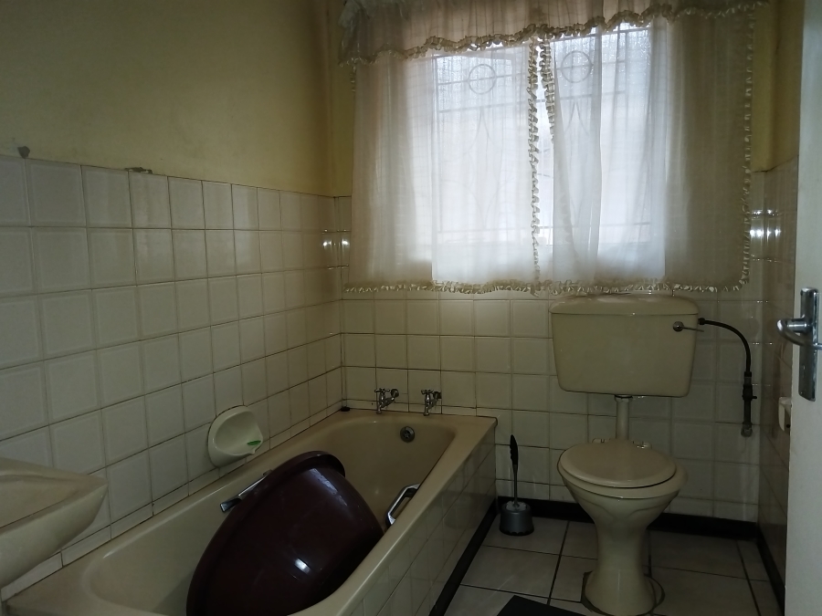 3 Bedroom Property for Sale in Sebokeng Zone 10 Gauteng