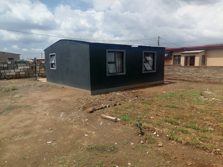 2 Bedroom Property for Sale in Bophelong Gauteng