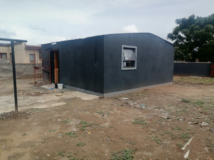 2 Bedroom Property for Sale in Bophelong Gauteng