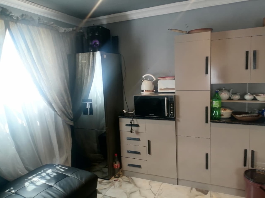 2 Bedroom Property for Sale in Bophelong Gauteng