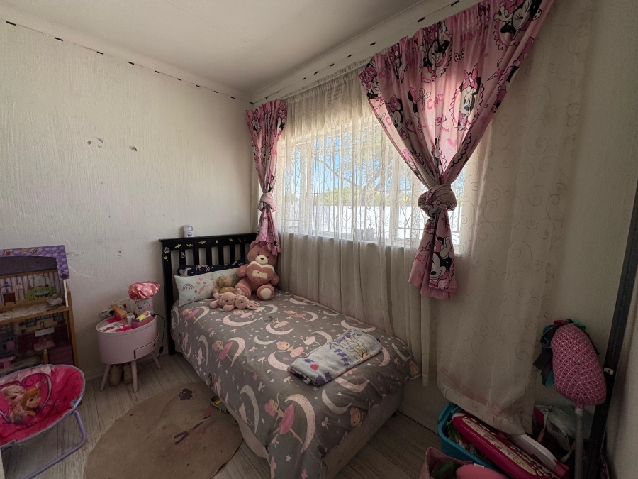 4 Bedroom Property for Sale in Mulbarton Gauteng