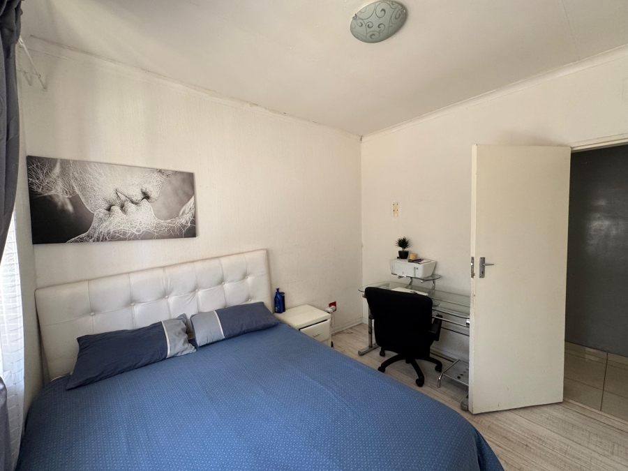 4 Bedroom Property for Sale in Mulbarton Gauteng