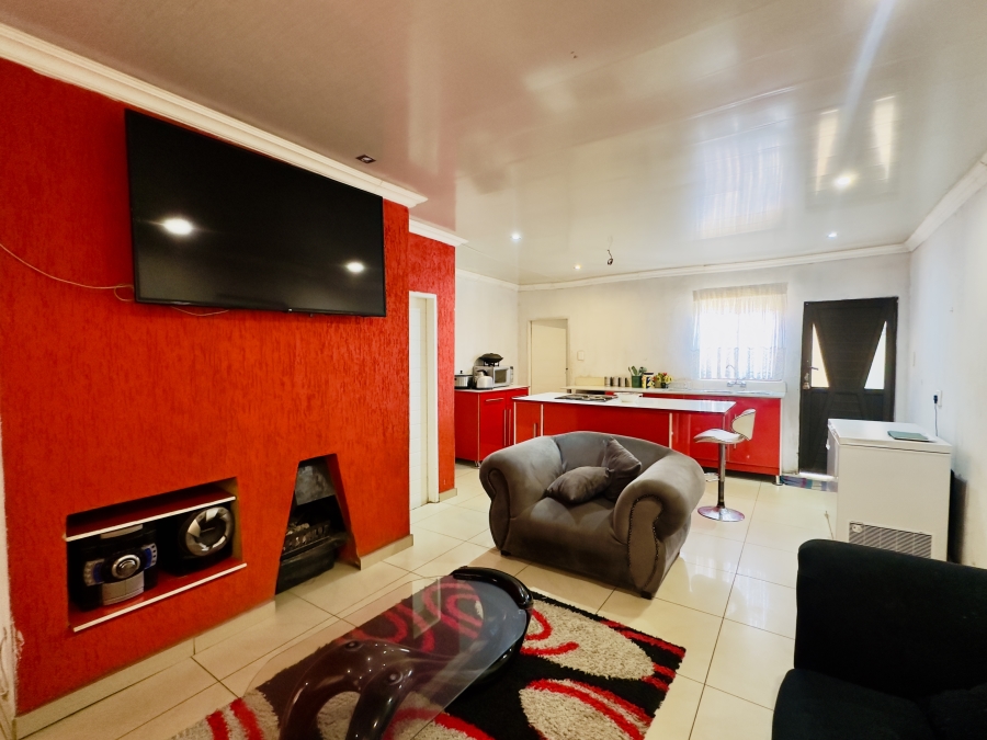 3 Bedroom Property for Sale in Tsakane Gauteng