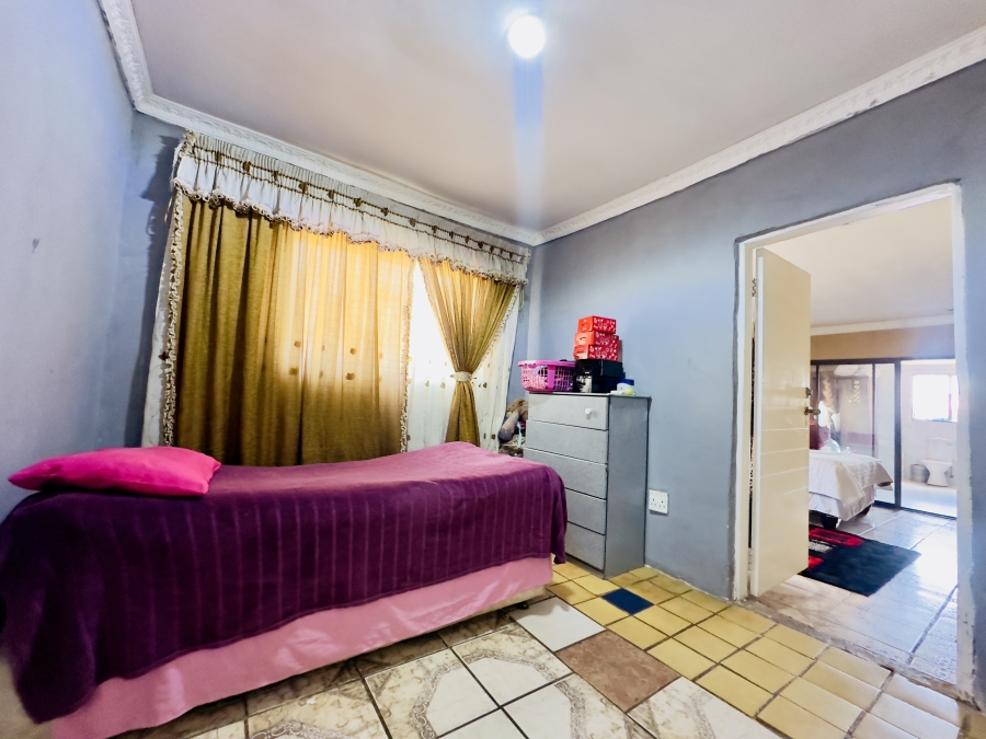 3 Bedroom Property for Sale in Tsakane Gauteng