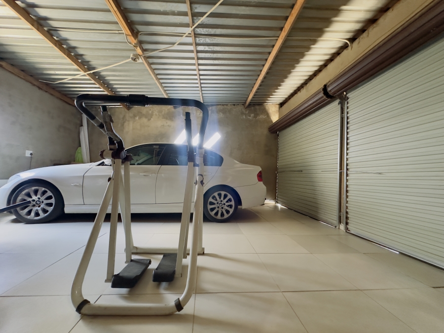 3 Bedroom Property for Sale in Tsakane Gauteng