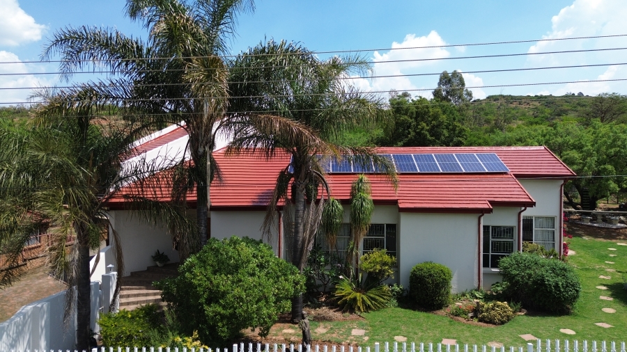 4 Bedroom Property for Sale in Overkruin Gauteng