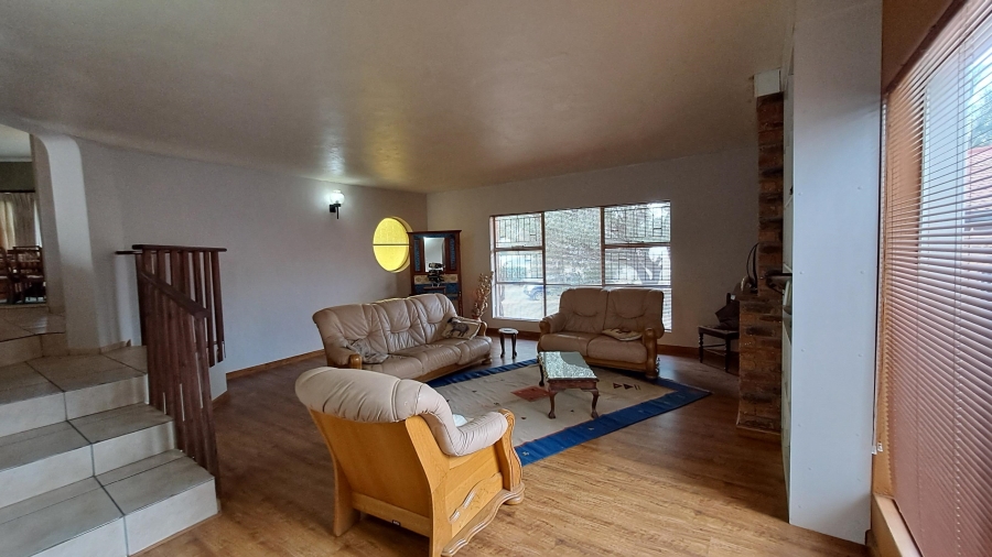 4 Bedroom Property for Sale in Overkruin Gauteng