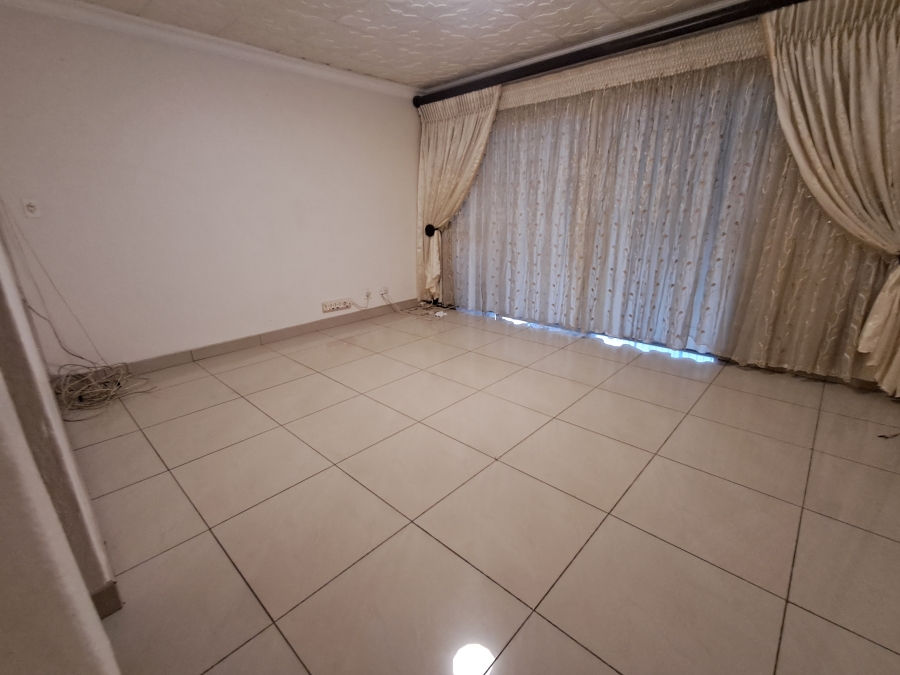 To Let 3 Bedroom Property for Rent in Vanderbijlpark SW Gauteng