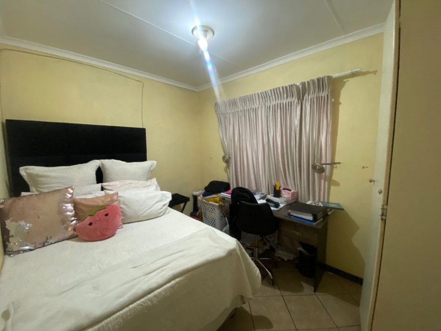 2 Bedroom Property for Sale in Mooikloof Ridge Gauteng