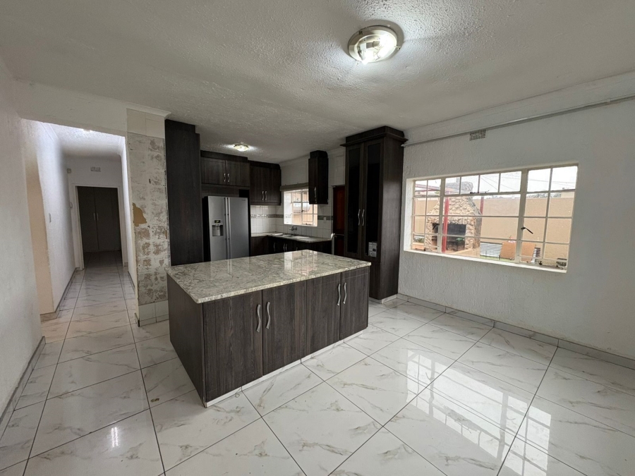 3 Bedroom Property for Sale in Gerdview Gauteng